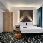 Ibis Styles