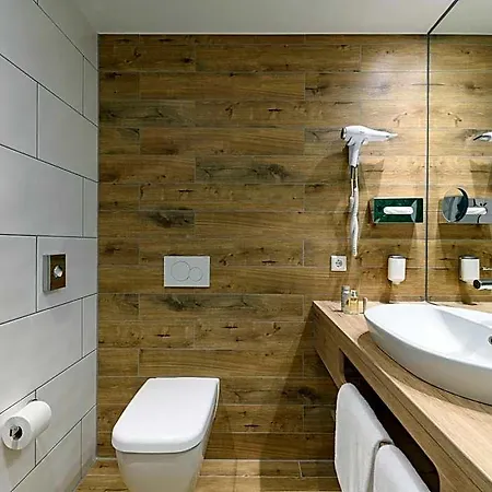 Ibis Styles 3*