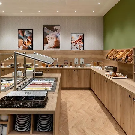 Ibis Styles 3*