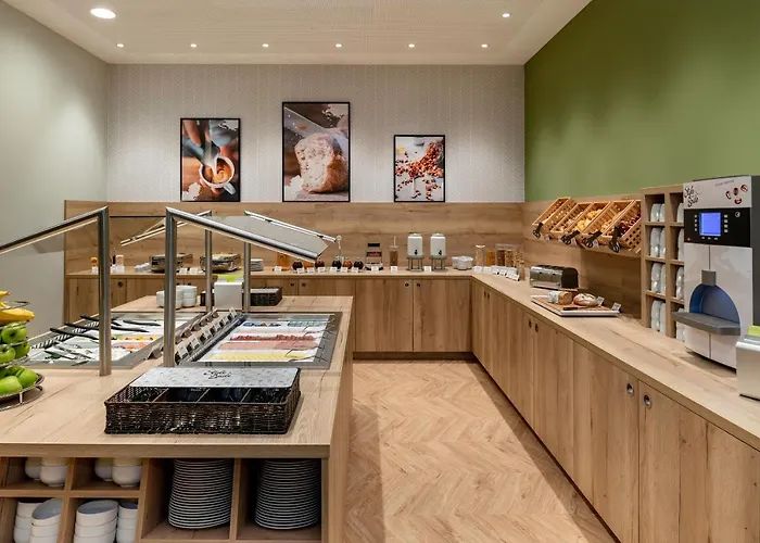 Ibis Styles 3*